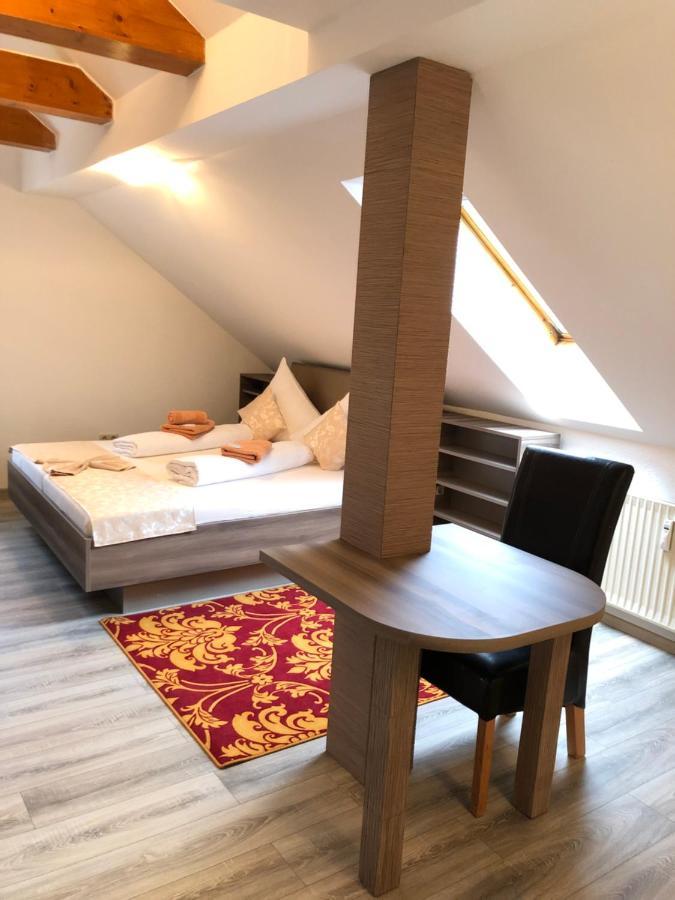 Pension Goldenes Vogtland Adorf Exterior photo