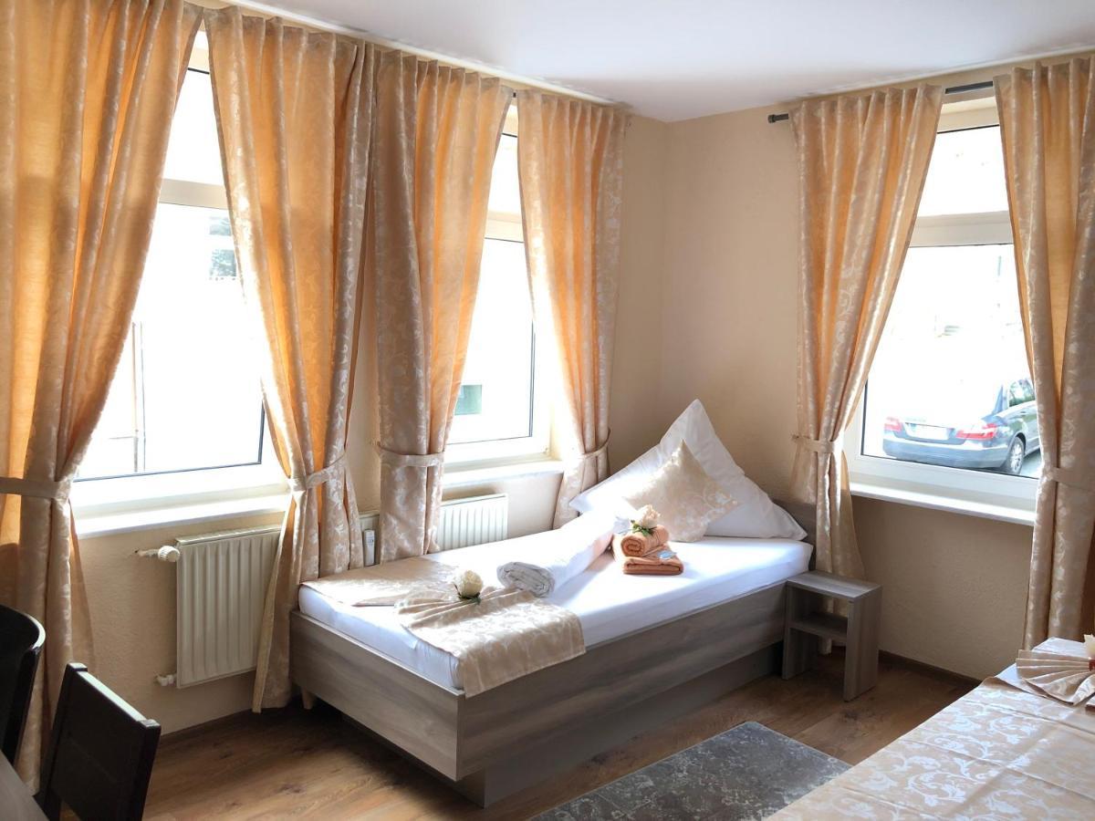 Pension Goldenes Vogtland Adorf Exterior photo