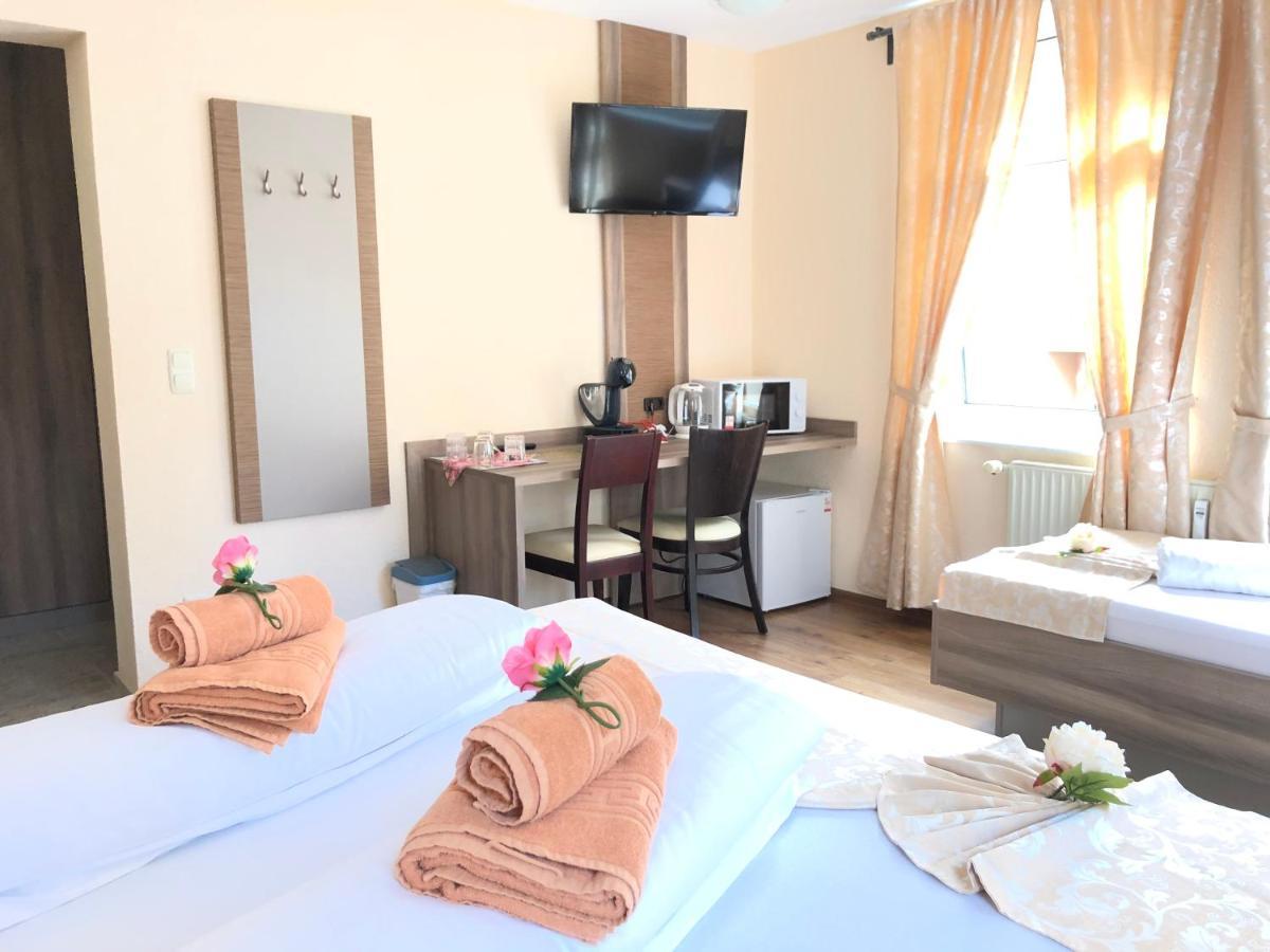 Pension Goldenes Vogtland Adorf Exterior photo